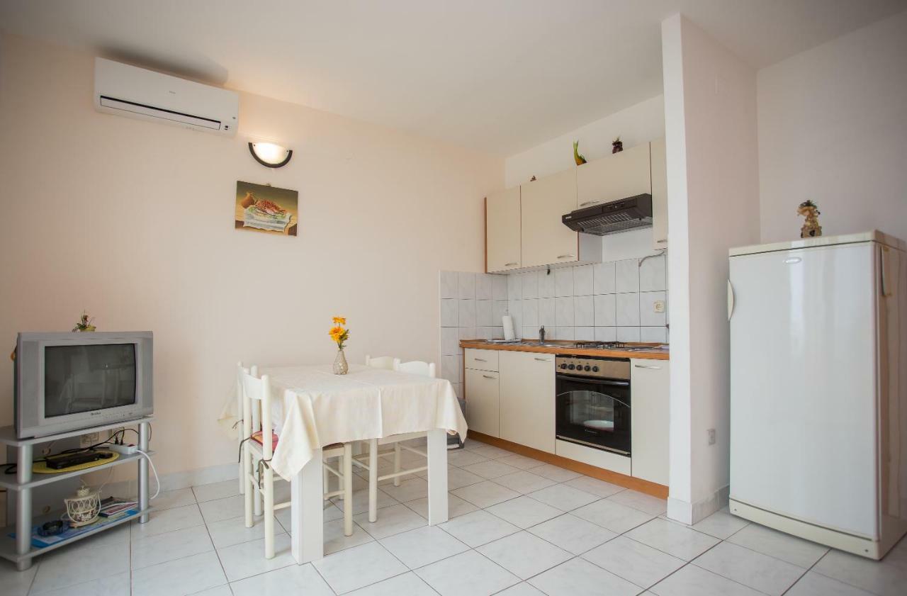 Apartments Gloria Primošten Kültér fotó