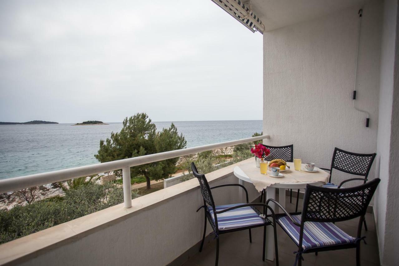 Apartments Gloria Primošten Kültér fotó