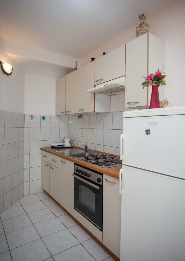 Apartments Gloria Primošten Kültér fotó